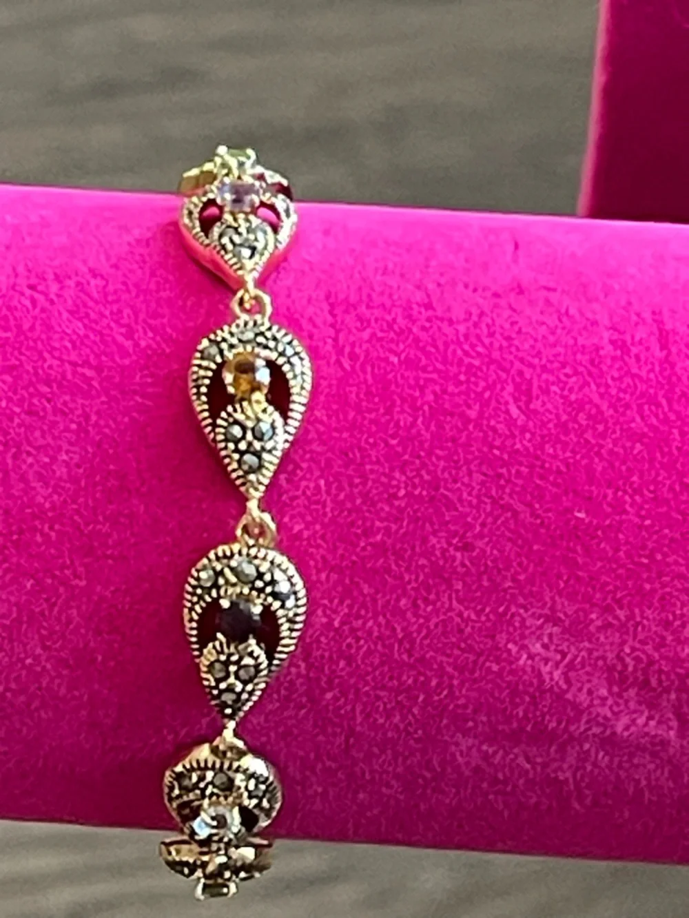 Gia Mele Gold Teardrop Bracelet with Multicolored Gemstones
